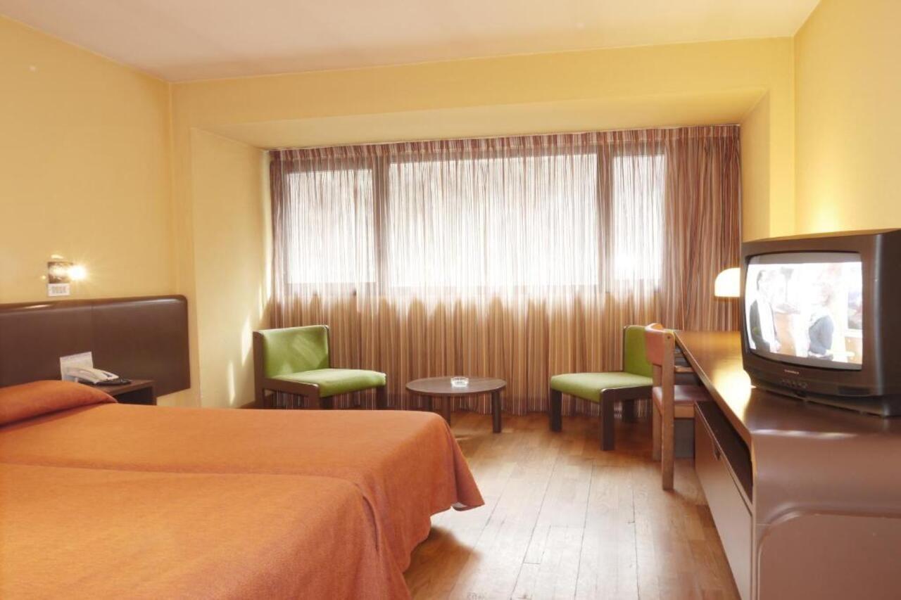 Hotel Sant Eloi Sant Julià de Lòria Zimmer foto